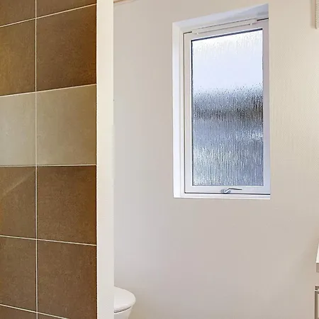 16 Person In Hasselberg *